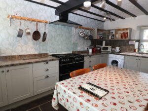 hendre_kitchen